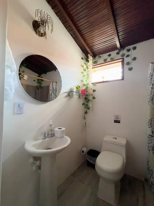 Excepcional Casa Privada Para Familias Y Grupos - Excelente Ubicacion Medellin