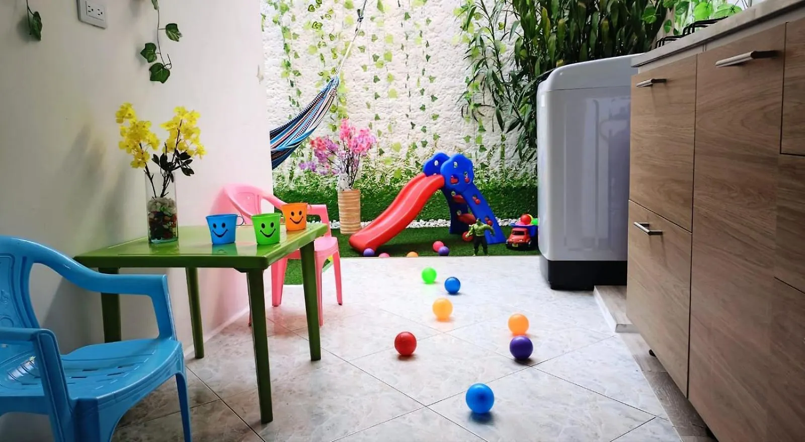 Excepcional Casa Privada Para Familias Y Grupos - Excelente Ubicacion Medellin 0*,  Colombia