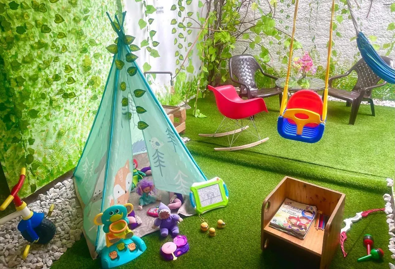 Excepcional Casa Privada Para Familias Y Grupos - Excelente Ubicacion Medellín